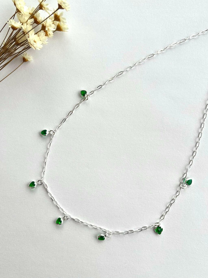 CHOKER CORAÇÕES VERDE-ESMERALDA