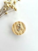 BERLOQUE LUA CRAVEJADO EM ZIRCÔNIAS