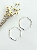 PAR DE ARGOLAS FIO QUADRADO HEXAGONAL G