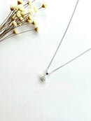 COLAR BOLA PP CRAVEJADA NA RESINA