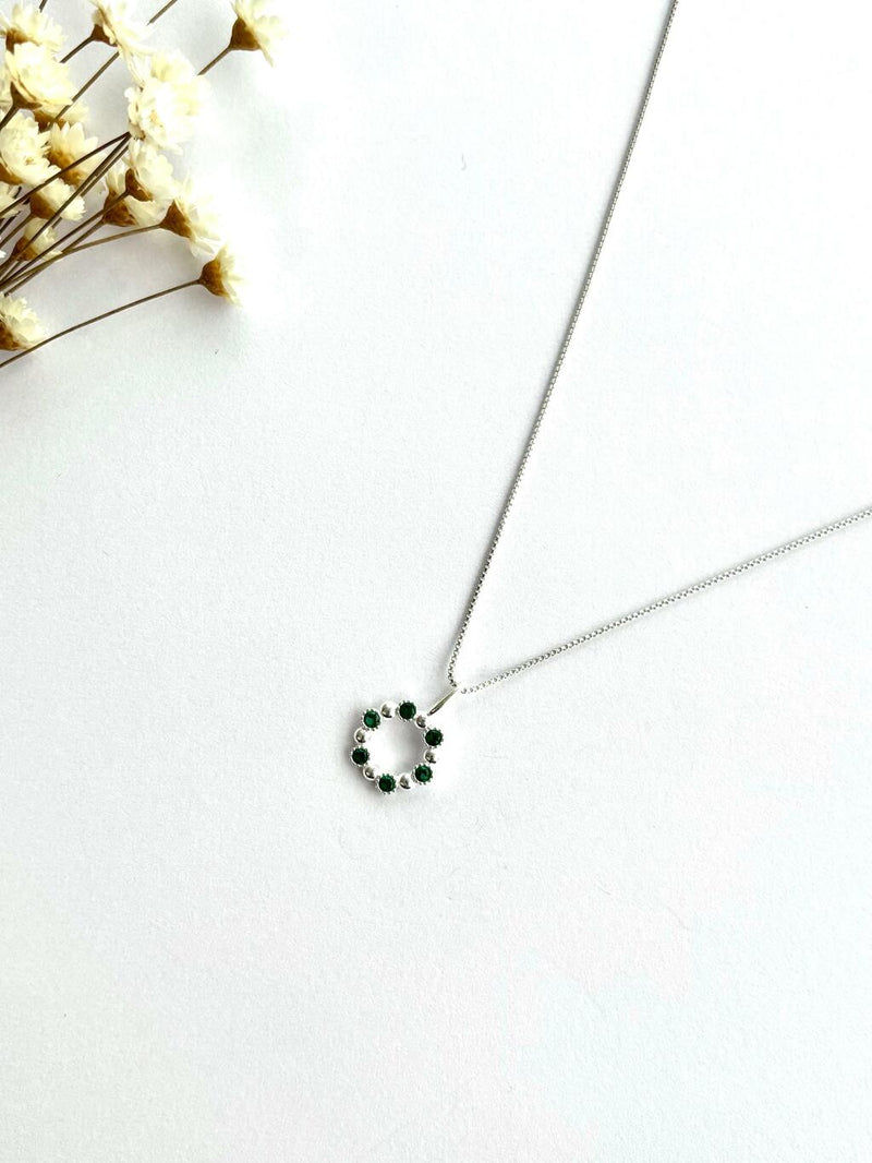 COLAR BOLINHAS INTERCALADAS COM ZIRCÔNIA VERDE-ESMERALDA