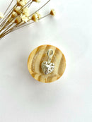 BERLOQUE CORAÇÃO VAZADO TRABALHADO